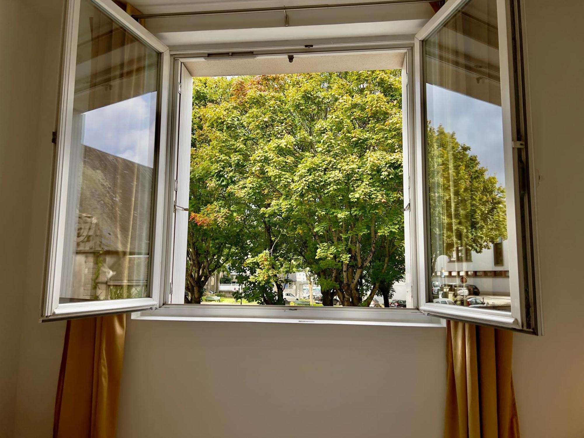 Proche Base Navale Et Siam Apartment